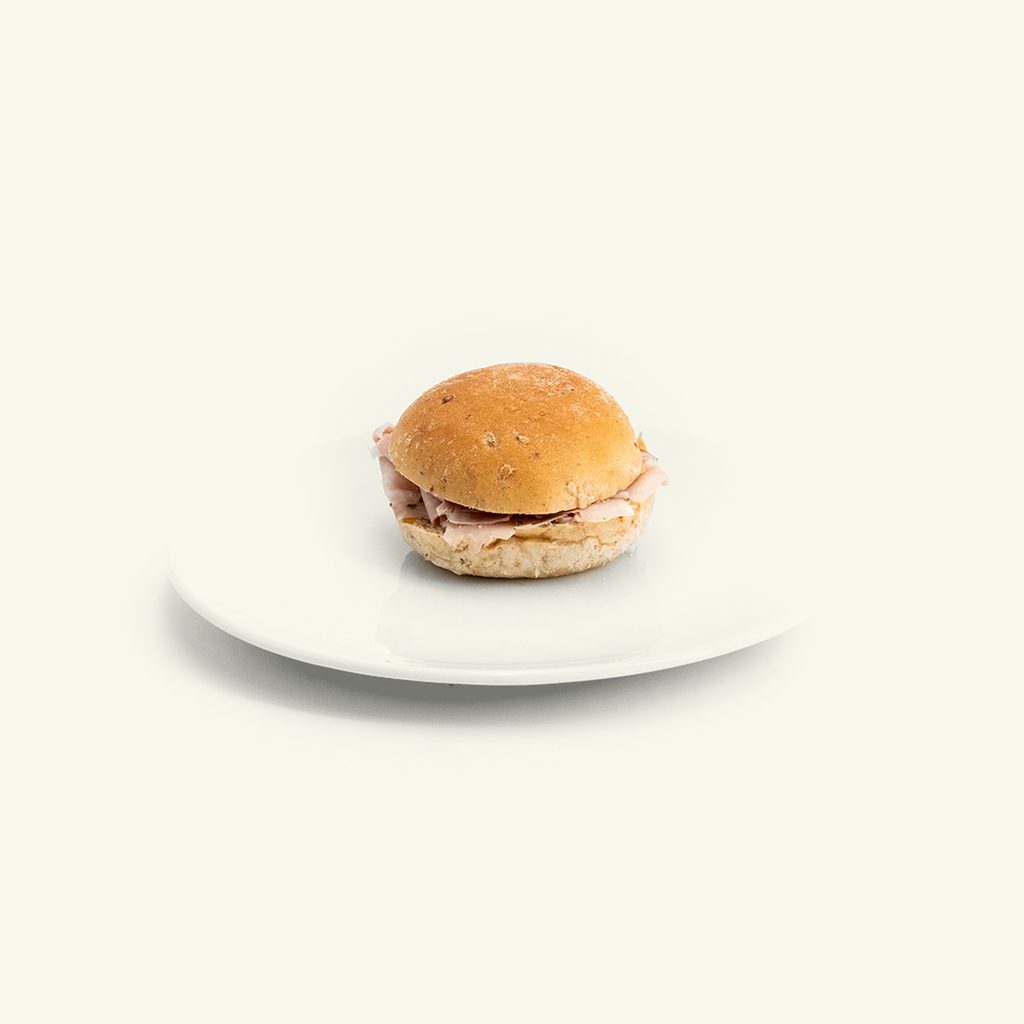 Plateau de petits pains mous jambon