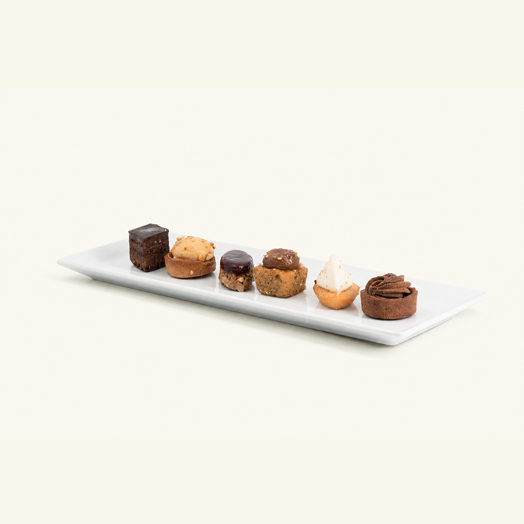 Assortment of sweets platters (48pcs)